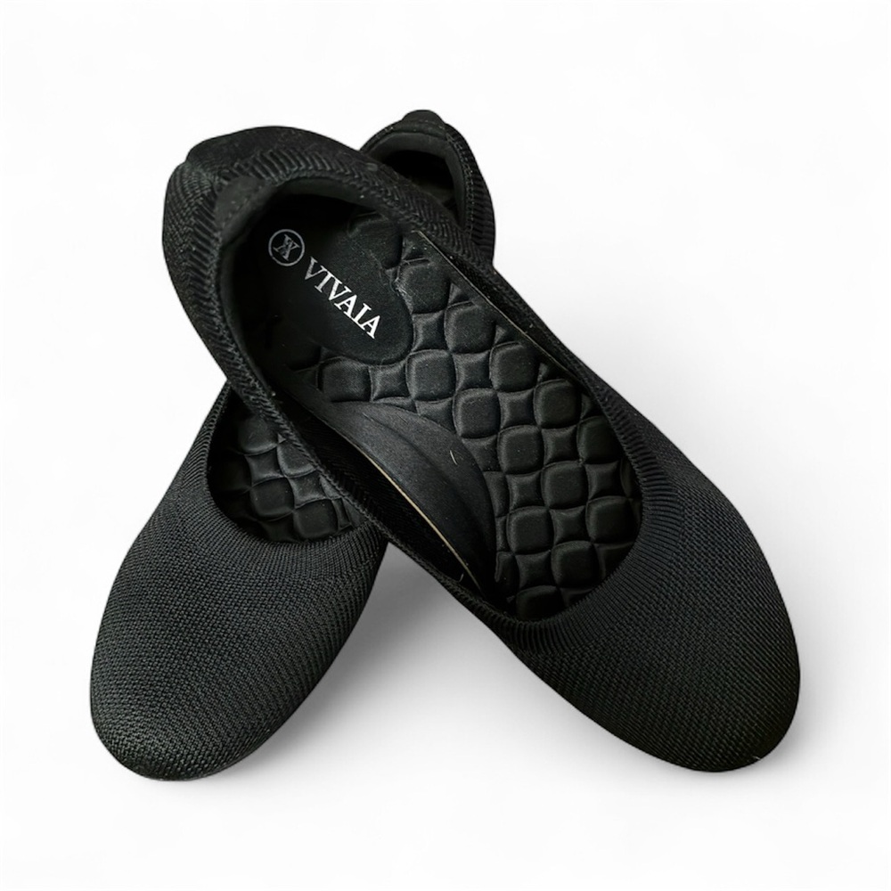 Vivaia Women's Black  Claire Walker  Flats